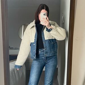 Denim & Sherling Calvin Klein jacket, size L, warm fuzzy, new condition 🐑